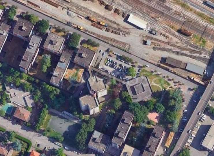 appartamento in vendita a Reggio nell'Emilia in zona Tribunale