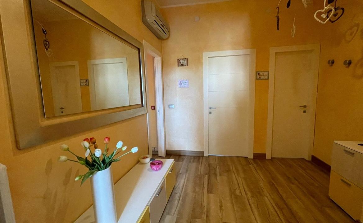 appartamento in vendita a Reggio nell'Emilia in zona Città Storica