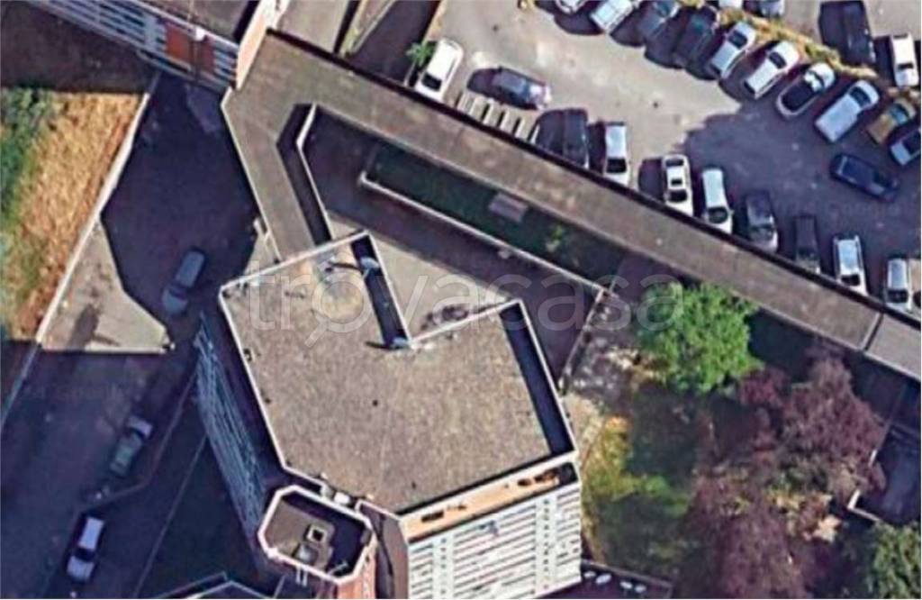 appartamento in vendita a Reggio nell'Emilia in zona Tribunale