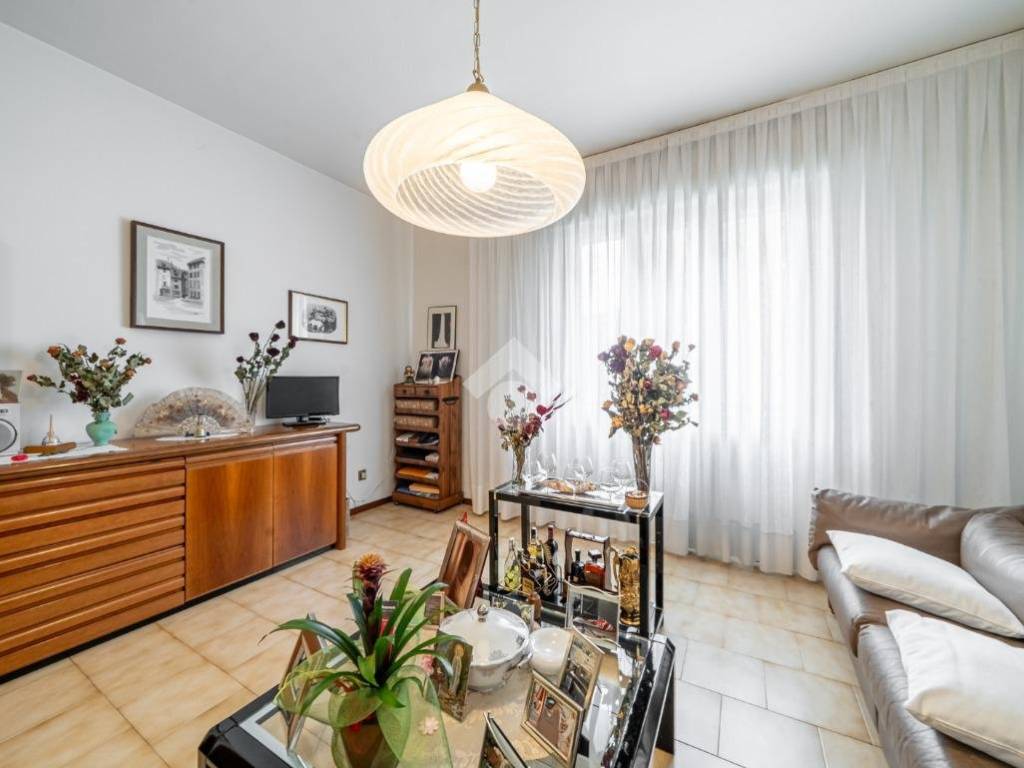 appartamento in vendita a Reggio nell'Emilia in zona Regina Pacis