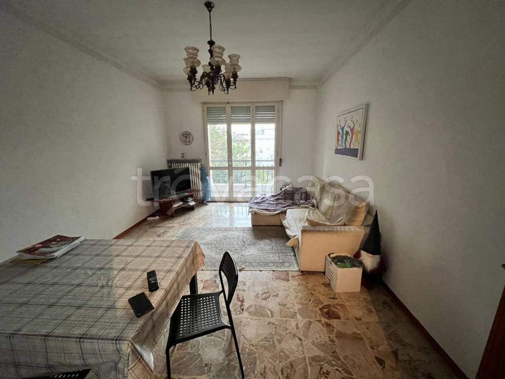 appartamento in vendita a Reggio nell'Emilia in zona San Prospero Strinati