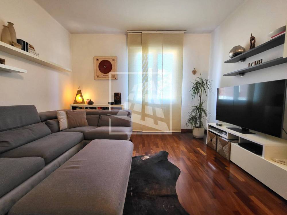 appartamento in vendita a Reggio nell'Emilia in zona Santa Croce