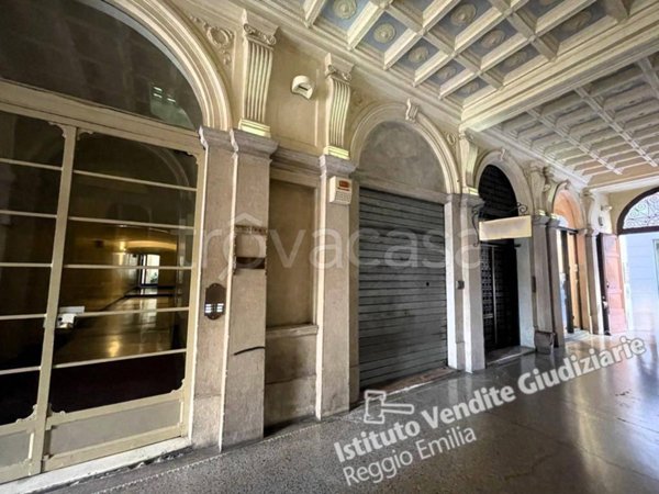 monolocale in vendita a Reggio nell'Emilia in zona Città Storica