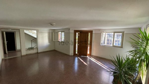 appartamento in vendita a Reggio nell'Emilia in zona Città Storica