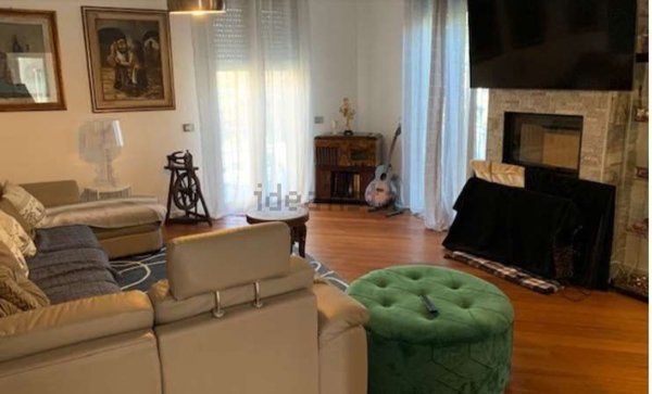 casa indipendente in vendita a Reggio nell'Emilia in zona Pappagnocca