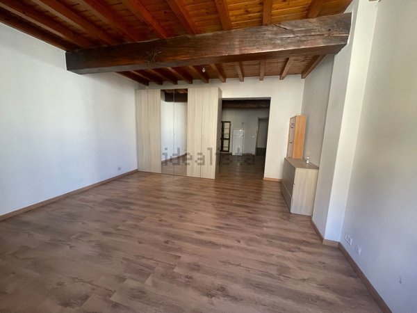 appartamento in vendita a Reggio nell'Emilia in zona Città Storica