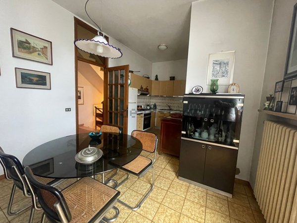 casa indipendente in vendita a Reggio nell'Emilia