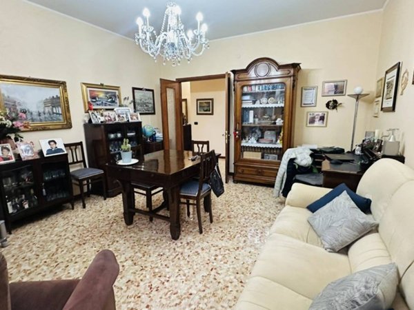 appartamento in vendita a Reggio nell'Emilia in zona Mirabello