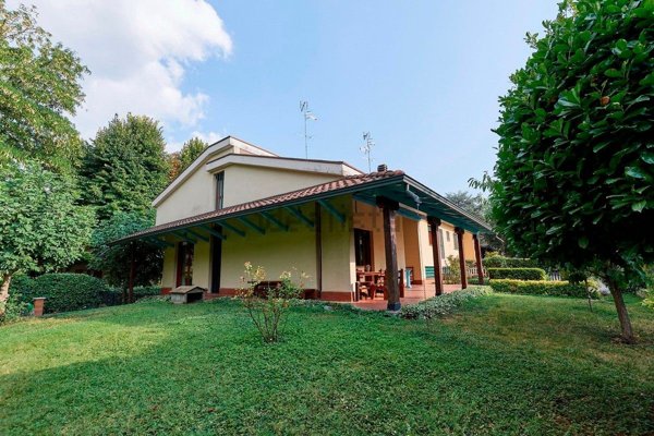 casa indipendente in vendita a Reggio nell'Emilia in zona Buco del Signore