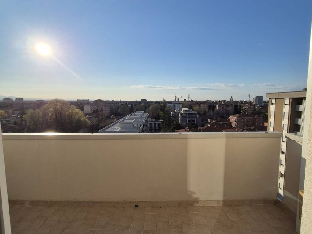 appartamento in vendita a Reggio nell'Emilia in zona Città Storica