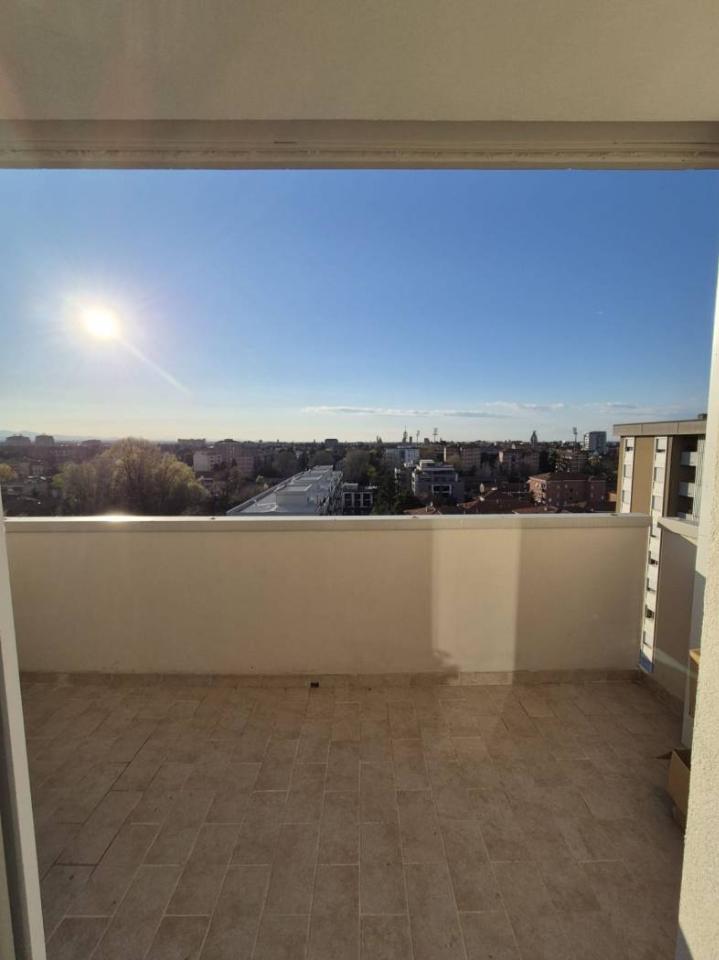 appartamento in vendita a Reggio nell'Emilia in zona Città Storica