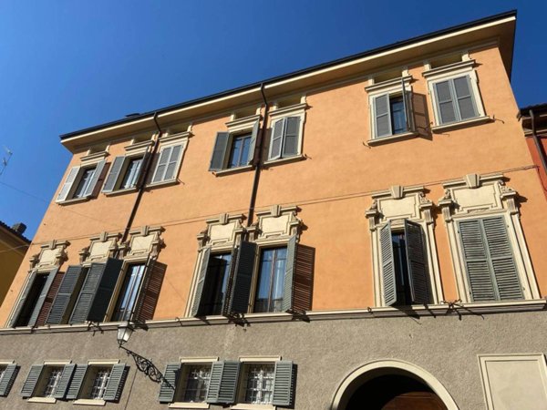 attico in vendita a Reggio nell'Emilia in zona Città Storica