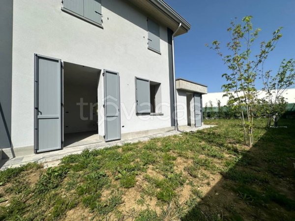 casa indipendente in vendita a Reggio nell'Emilia in zona Baragalla