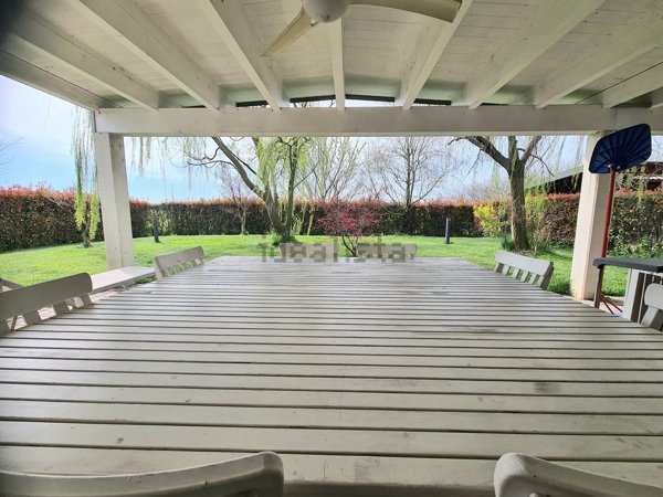 casa indipendente in vendita a Reggio nell'Emilia