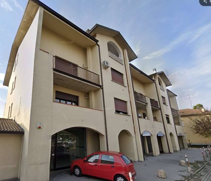 appartamento in vendita a Reggio nell'Emilia in zona Città Storica