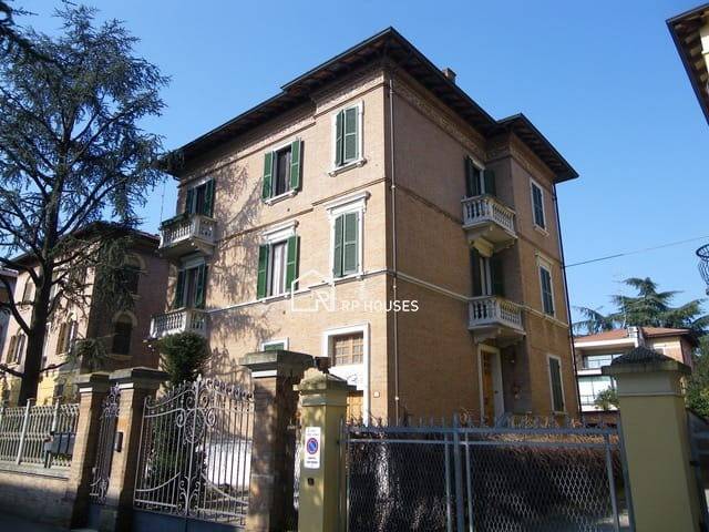 appartamento in vendita a Reggio nell'Emilia
