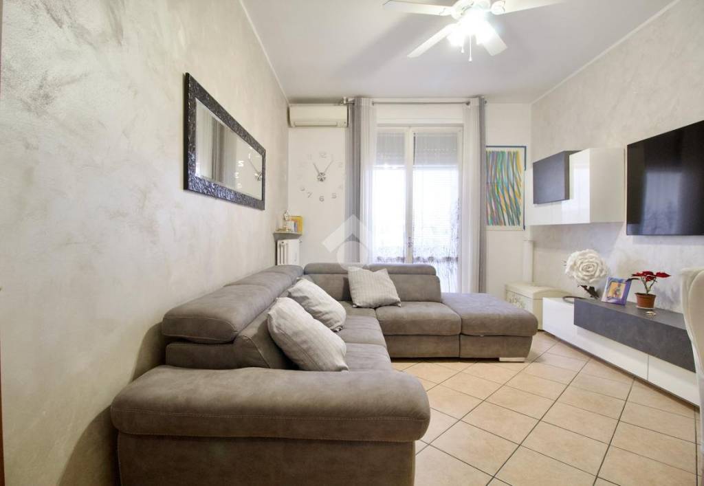 appartamento in vendita a Reggio nell'Emilia in zona San Prospero Strinati