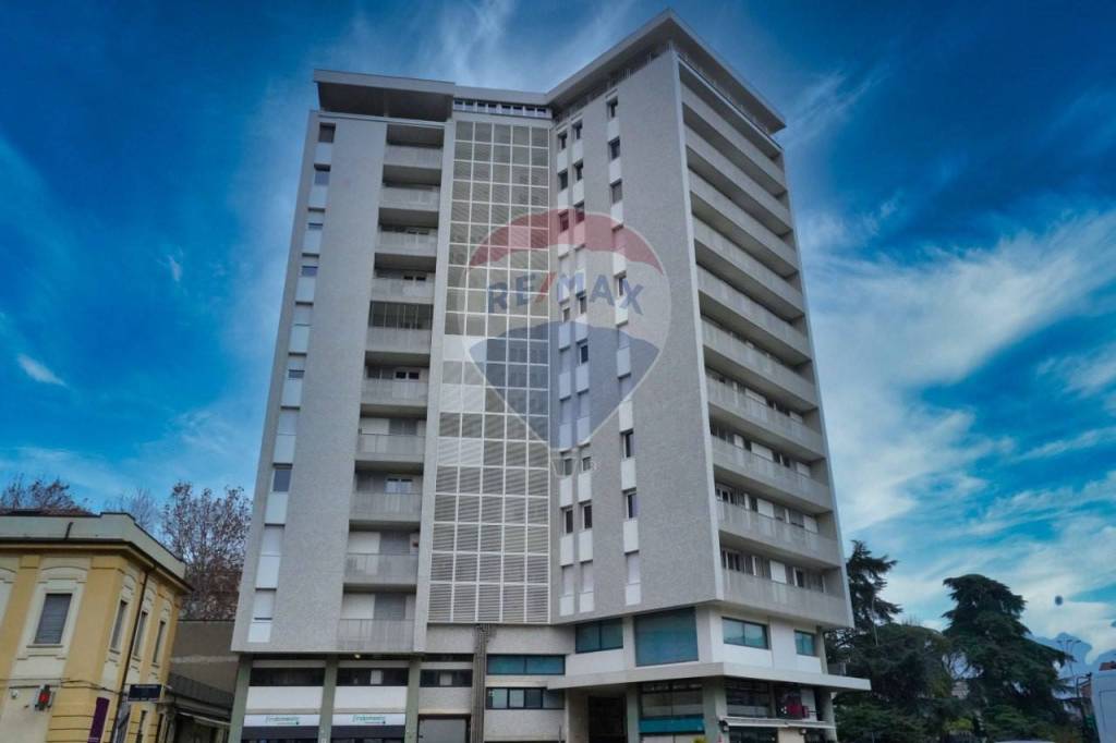 appartamento in vendita a Reggio nell'Emilia in zona Città Storica