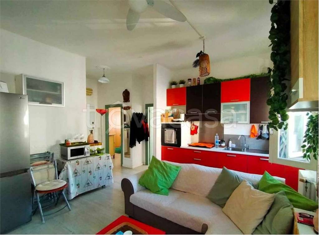 appartamento in vendita a Reggio nell'Emilia in zona Città Storica