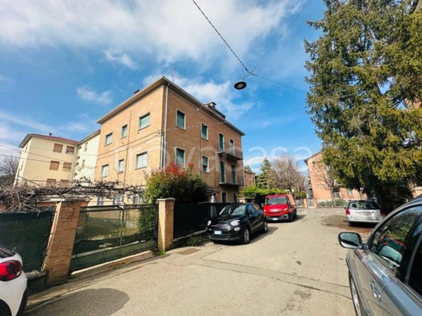 appartamento in vendita a Reggio nell'Emilia in zona Rosta Nuova