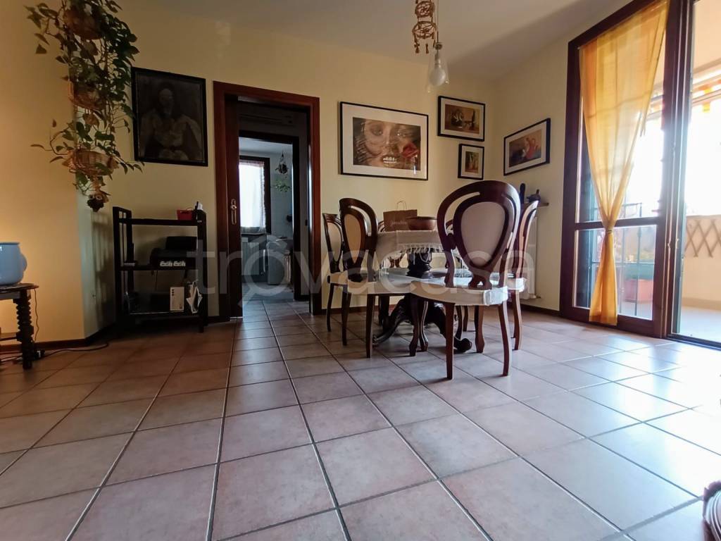 appartamento in vendita a Reggio nell'Emilia in zona San Bartolomeo
