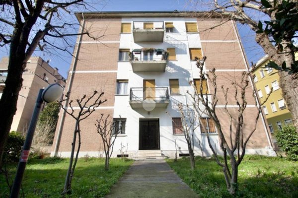 appartamento in vendita a Reggio nell'Emilia in zona Città Storica