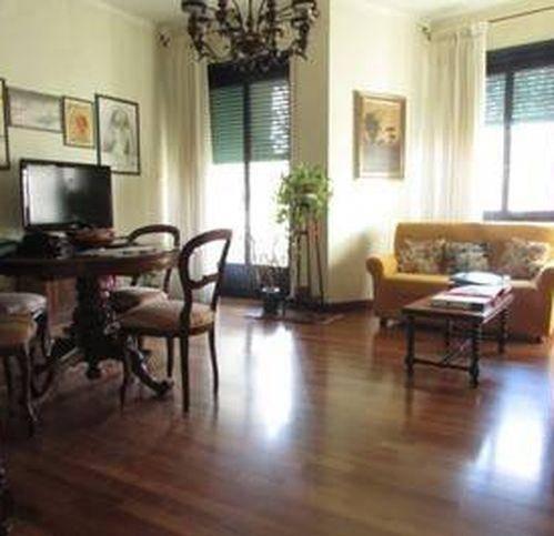appartamento in vendita a Reggio nell'Emilia in zona Città Storica