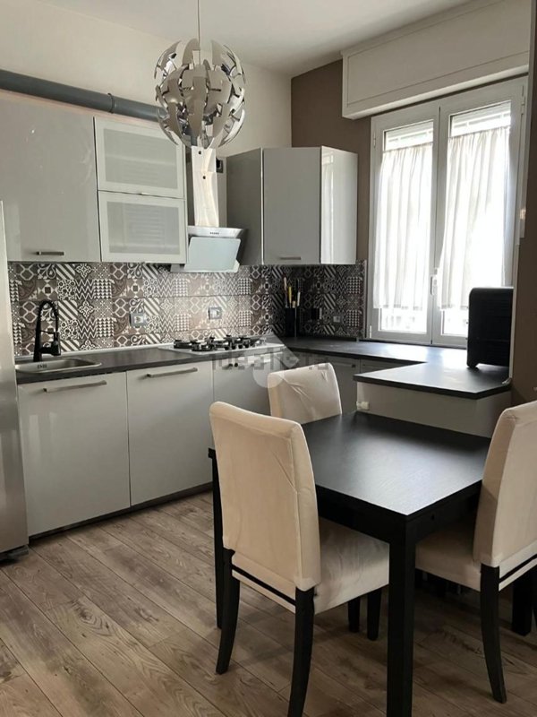 appartamento a Reggio nell'Emilia in zona San Pellegrino / Villa Canali