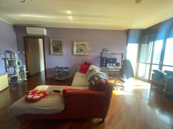 appartamento in vendita a Reggio nell'Emilia in zona Città Storica