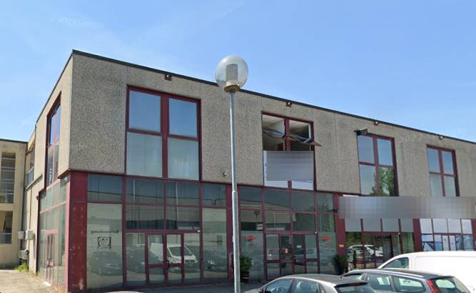ufficio in vendita a Reggio nell'Emilia in zona San Maurizio