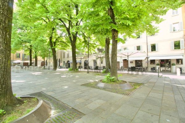 appartamento in vendita a Reggio nell'Emilia in zona Città Storica