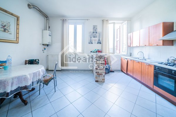 appartamento in vendita a Reggio nell'Emilia