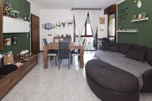 appartamento in vendita a Reggio nell'Emilia in zona Villaggio Foscato