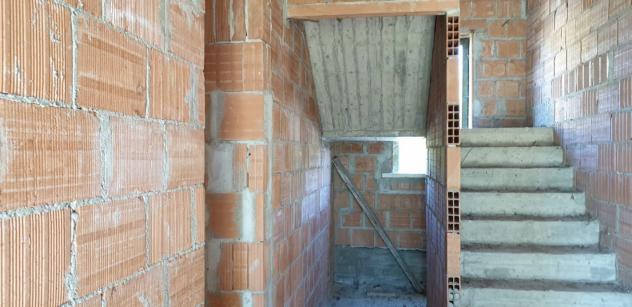 casa indipendente in vendita a Reggio nell'Emilia in zona Pieve Modolena