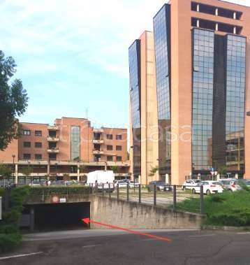 appartamento in vendita a Reggio nell'Emilia in zona Tribunale