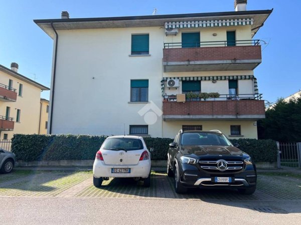 appartamento in vendita a Reggio nell'Emilia in zona Pieve Modolena