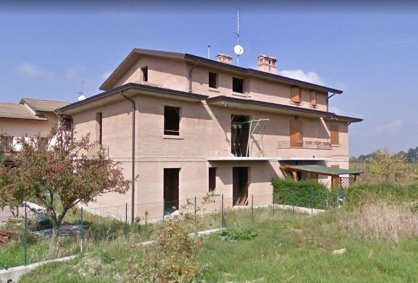 casa indipendente in vendita a Reggio nell'Emilia in zona Fogliano