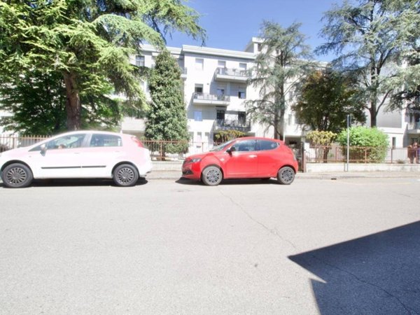 appartamento in vendita a Reggio nell'Emilia in zona Orologio