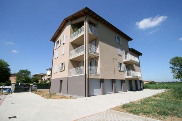 appartamento in vendita a Reggio nell'Emilia in zona Fogliano