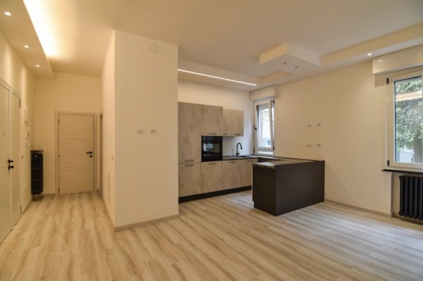 appartamento in vendita a Reggio nell'Emilia in zona Città Storica