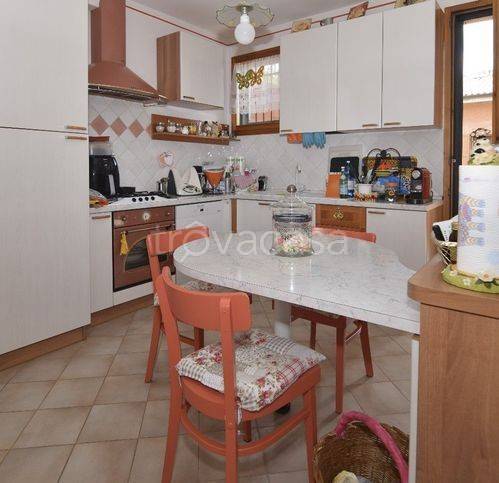 appartamento in vendita a Reggio nell'Emilia in zona Cadè / Gaida