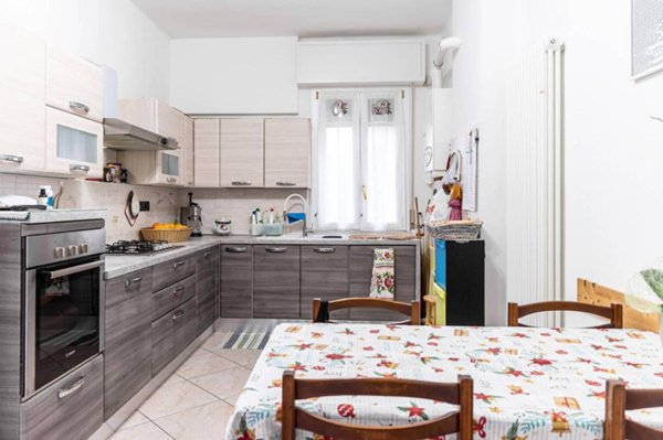 appartamento in vendita a Reggio nell'Emilia in zona Città Storica