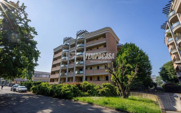 appartamento in vendita a Reggio nell'Emilia in zona Città Storica