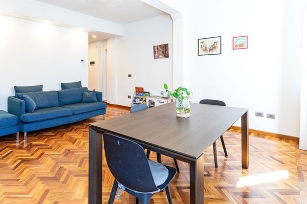 casa indipendente in vendita a Reggio nell'Emilia in zona Città Storica