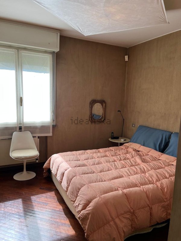 casa indipendente in vendita a Reggio nell'Emilia in zona Rivalta