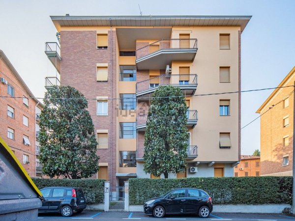 appartamento in vendita a Reggio nell'Emilia in zona Città Storica