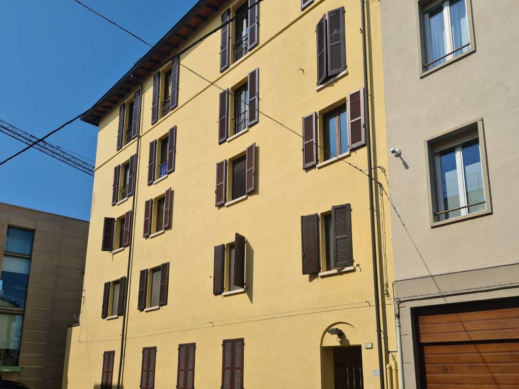 appartamento in vendita a Reggio nell'Emilia in zona Città Storica