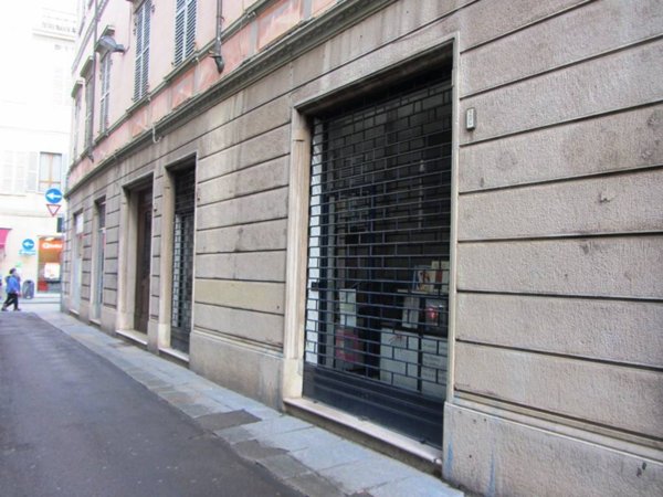 negozio in vendita a Reggio nell'Emilia