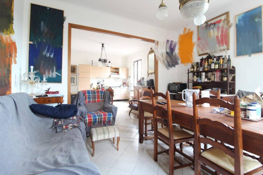 casa indipendente in vendita a Reggio nell'Emilia in zona Masone