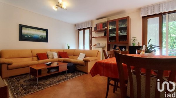 casa indipendente in vendita a Reggio nell'Emilia in zona Rivalta